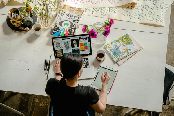 Comment réussir un atelier de création de bande dessinée pour enfants?